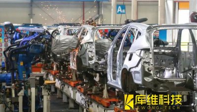 采購9000臺機器人，王傳福重走富士康“老路”？董明珠給予了肯定