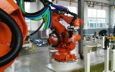 智能機(jī)械臂:驅(qū)動(dòng)制造業(yè)智能化升級(jí)的核心引擎